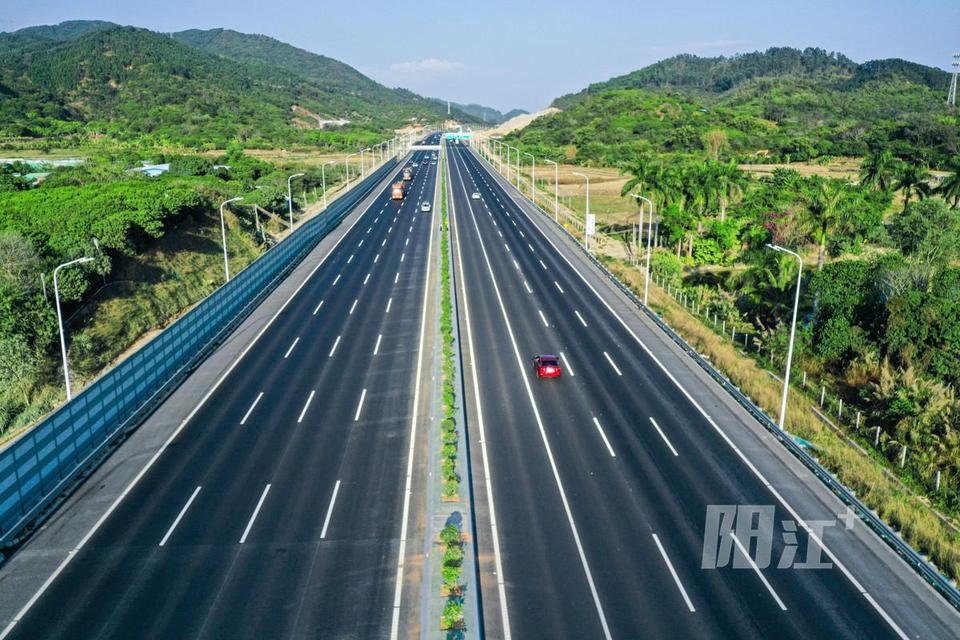 沈海高速公路图片